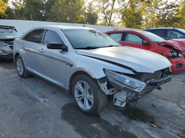 VIN 1FAHP2D82FG130636 2015 FORD TAURUS no.4