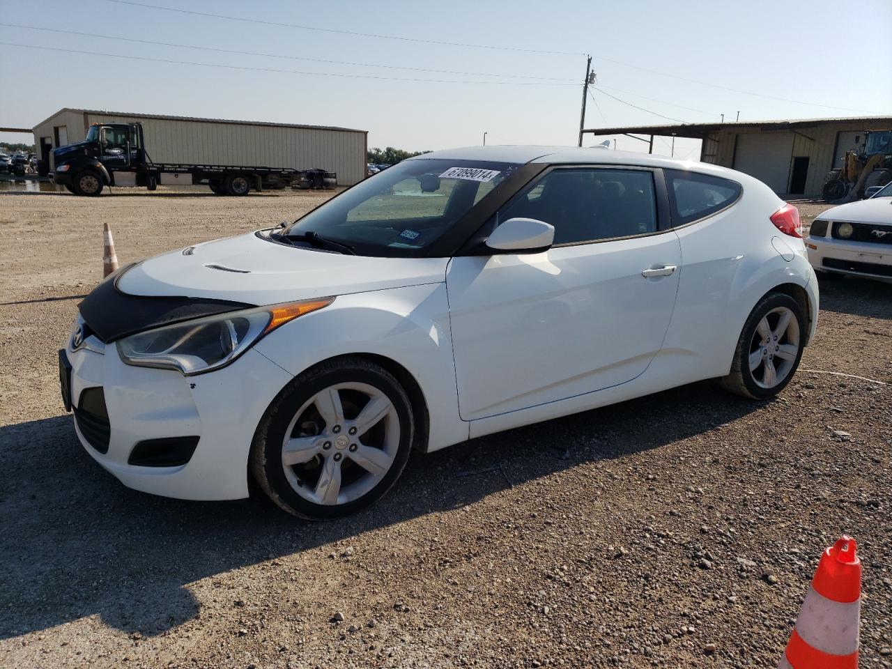  Salvage Hyundai VELOSTER