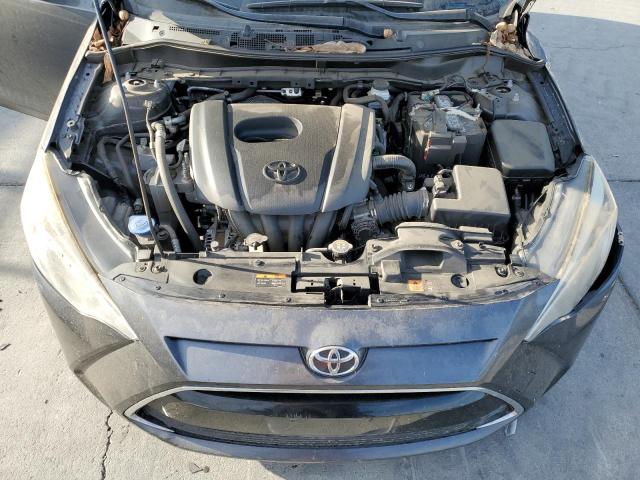 VIN 3MYDLBYV2JY316108 2018 Toyota Yaris no.11