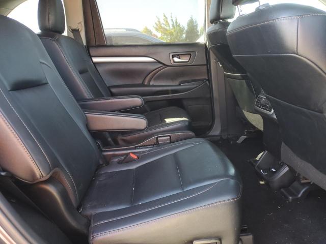 2019 TOYOTA HIGHLANDER - 5TDJZRFH9KS573104