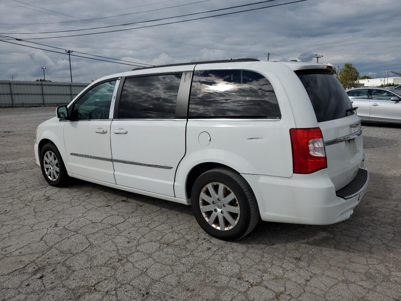 Lot #2907018159 2014 CHRYSLER TOWN & COU