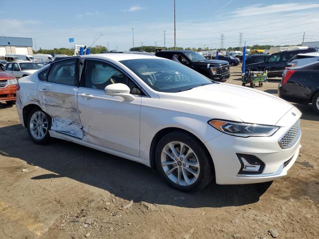 VIN 3FA6P0SU8KR145074 2019 Ford Fusion, Titanium no.4