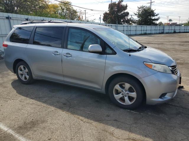 2011 TOYOTA SIENNA LE - 5TDKK3DC1BS137795