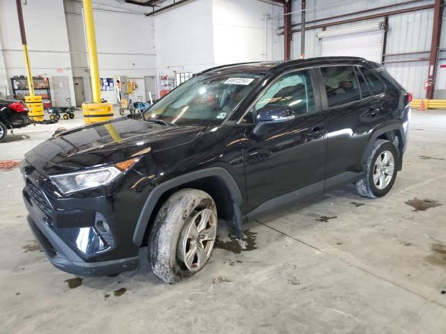 VIN 2T3P1RFV5MW205799 2021 Toyota RAV4, Xle no.1