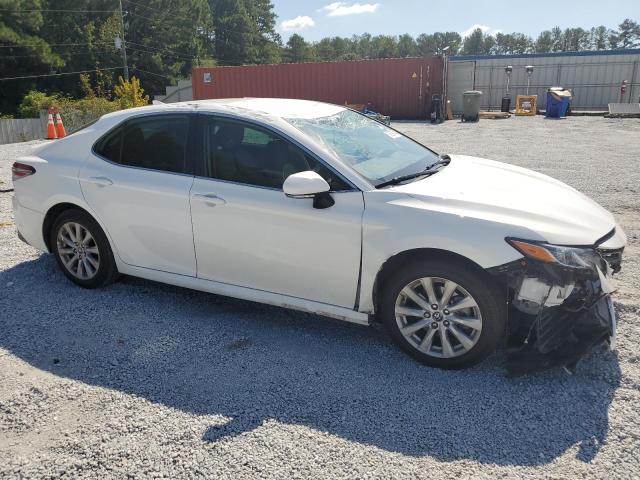 Vin: 4t1l11ak6lu900443, lot: 72664744, toyota camry le 20204