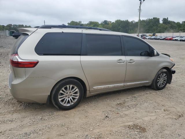 VIN 5TDYK3DC7FS642689 2015 Toyota Sienna, Xle no.3