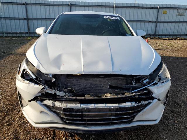 2019 HYUNDAI ELANTRA SE - 5NPD74LF8KH417022