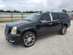 CADILLAC ESCALADE E photo