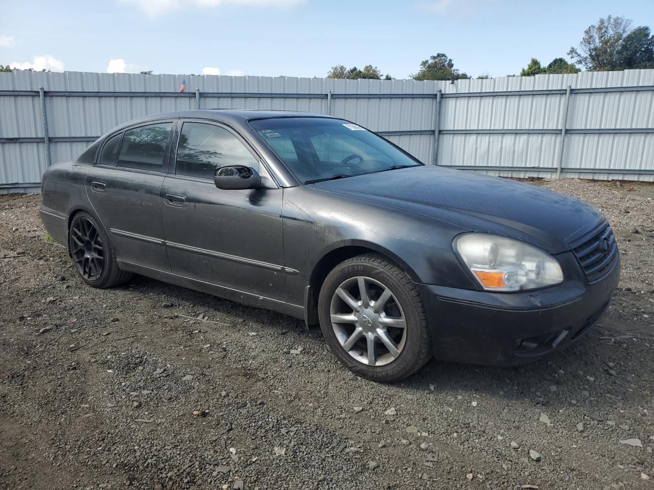 Lot #2960171070 2005 INFINITI Q45