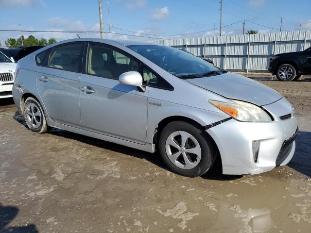 VIN JTDKN3DU5E0365810 2014 Toyota Prius no.4