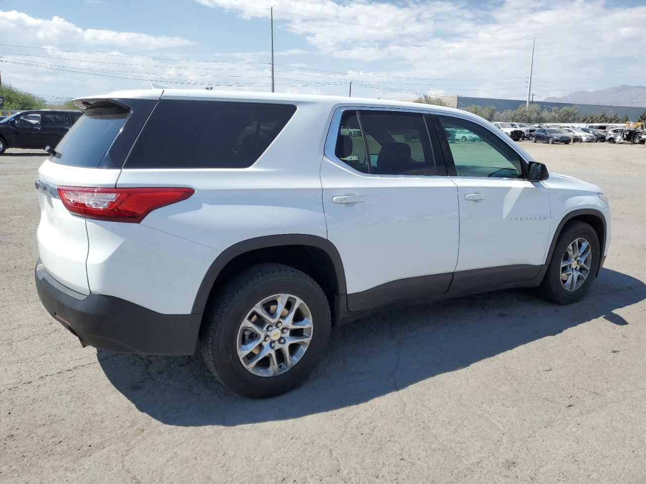 Lot #2974937113 2020 CHEVROLET TRAVERSE L