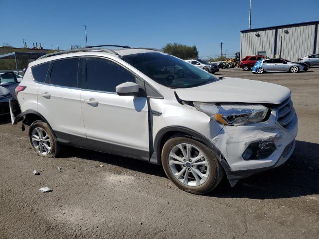 VIN 1FMCU0HD7JUD29714 2018 FORD ESCAPE no.4