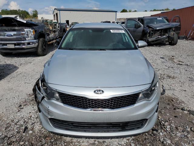 VIN 5XXGT4L32JG252562 2018 KIA Optima, LX no.5