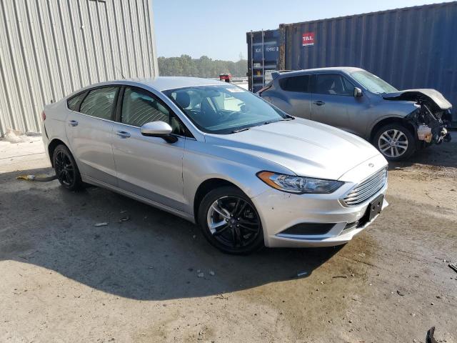 VIN 3FA6P0HD7JR247715 2018 Ford Fusion, SE no.4