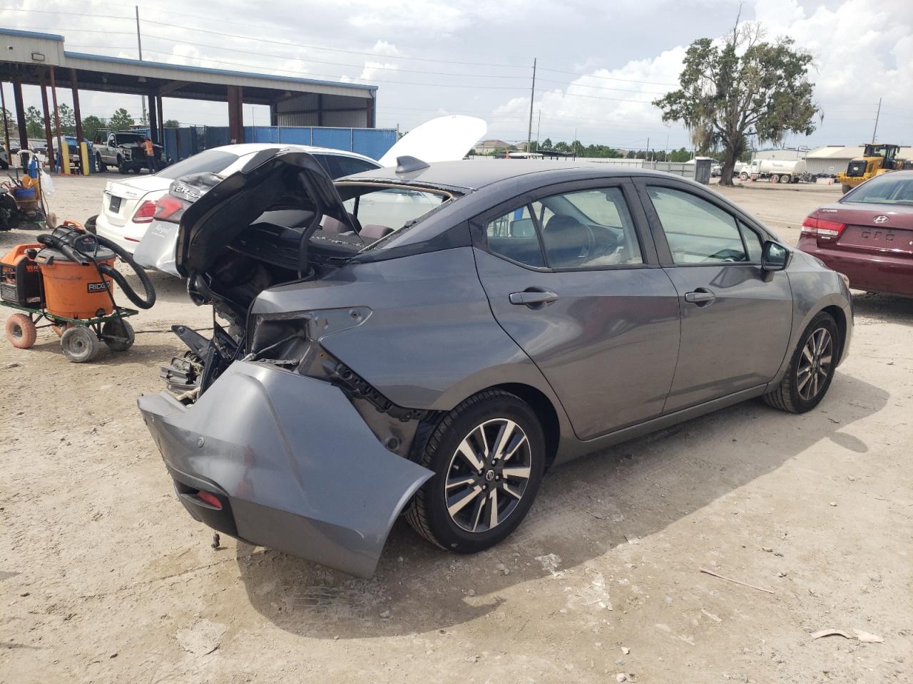 Lot #2938124927 2021 NISSAN VERSA SV