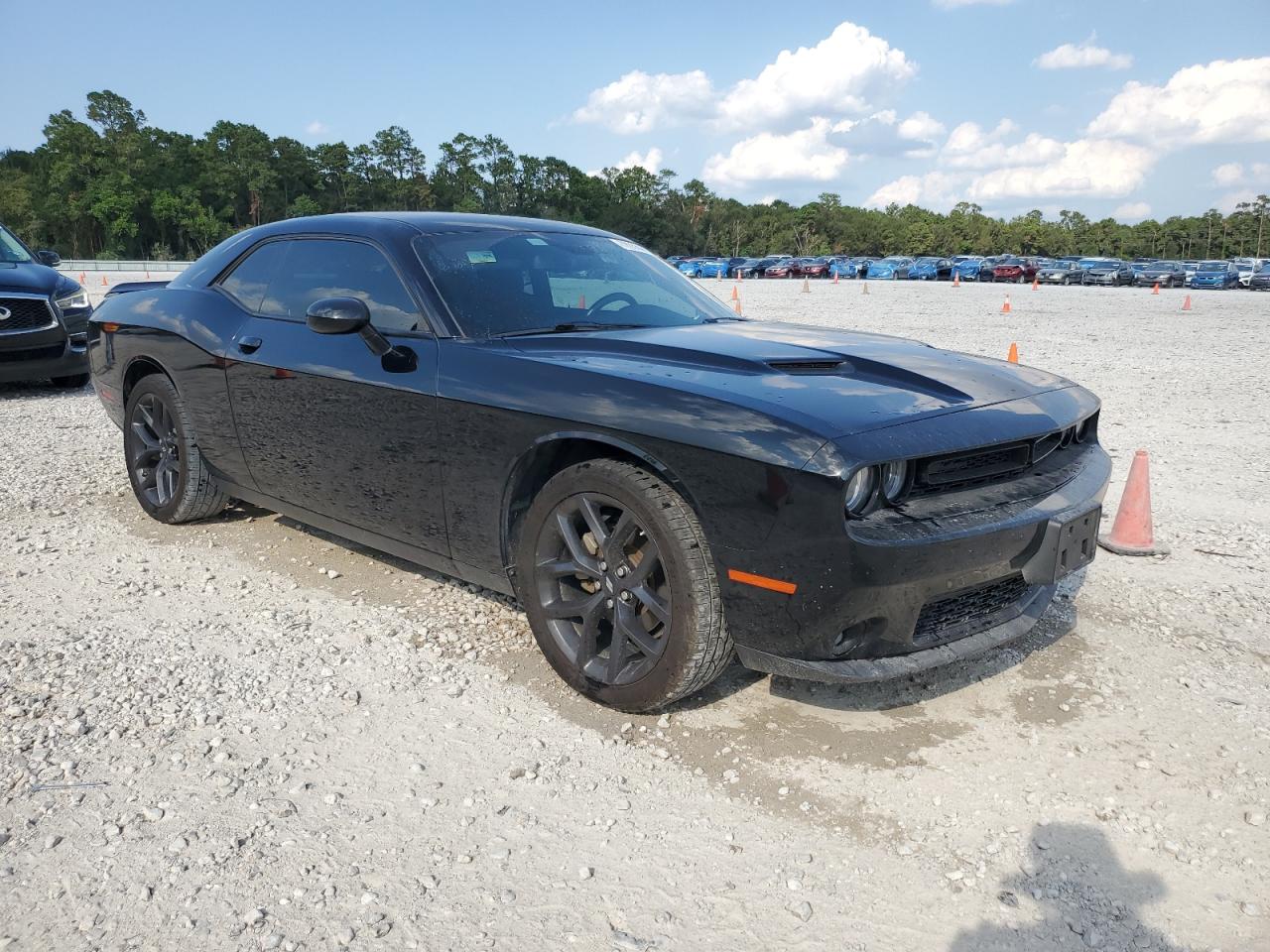 Lot #2955422603 2022 DODGE CHALLENGER