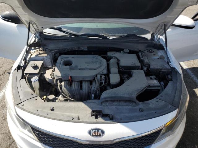 VIN 5XXGT4L37GG053662 2016 KIA Optima, LX no.11