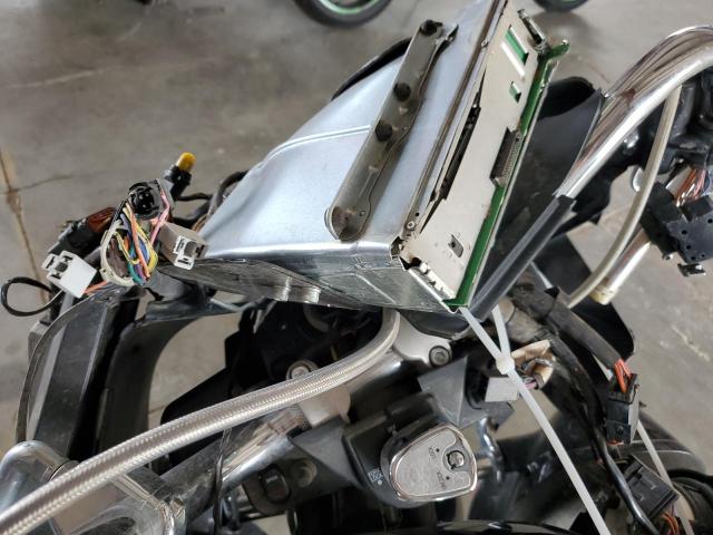2011 HARLEY-DAVIDSON FLTRU 1HD1KGM1XBB634996