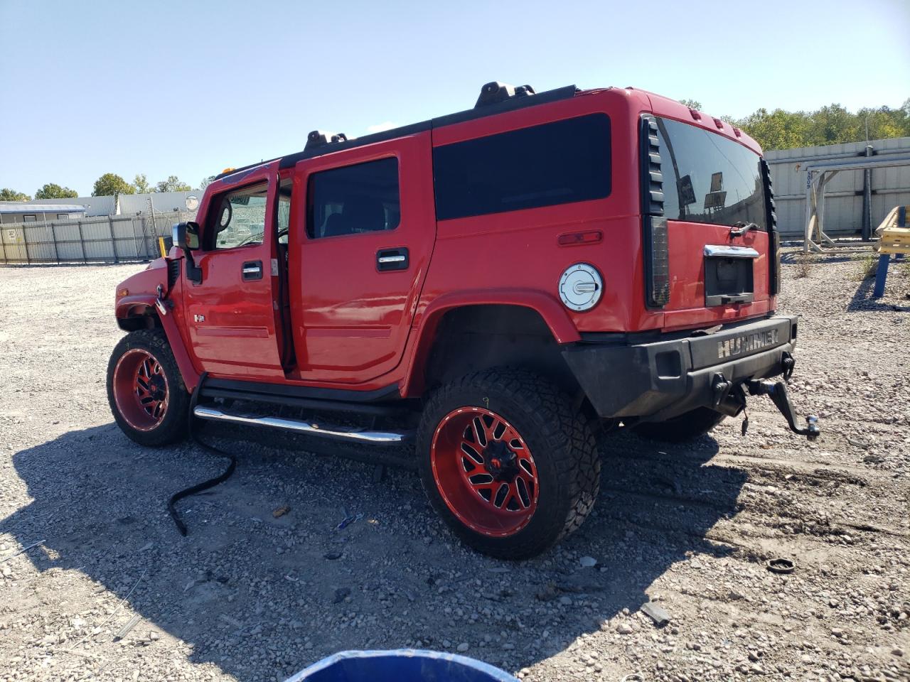 Lot #3038080201 2004 HUMMER H2