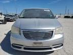 CHRYSLER TOWN & COU photo