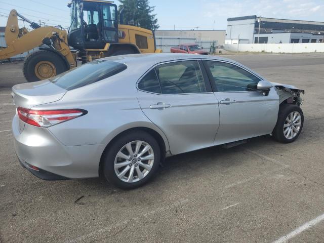 VIN JTNB11HK2J3026693 2018 Toyota Camry, L no.3