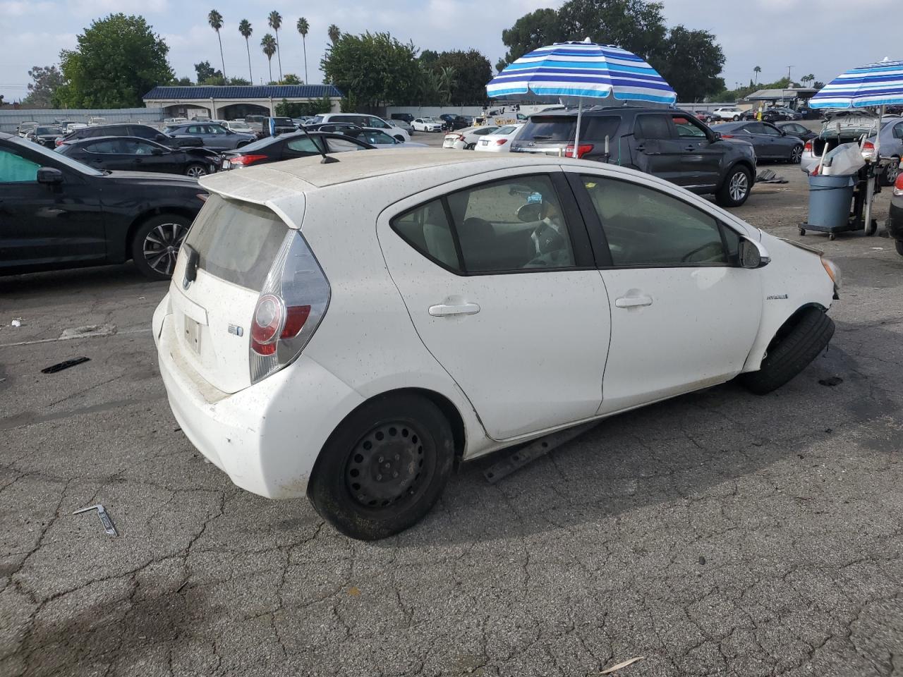 Lot #2840877357 2014 TOYOTA PRIUS C