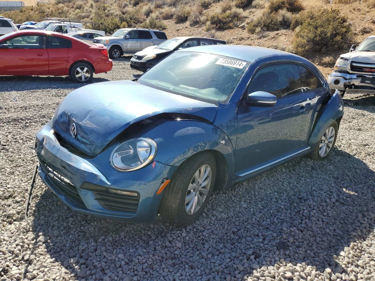 Lot #2972383514 2019 VOLKSWAGEN BEETLE S