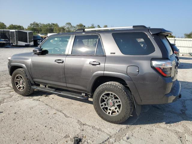 2019 TOYOTA 4RUNNER SR - JTEBU5JR3K5688620