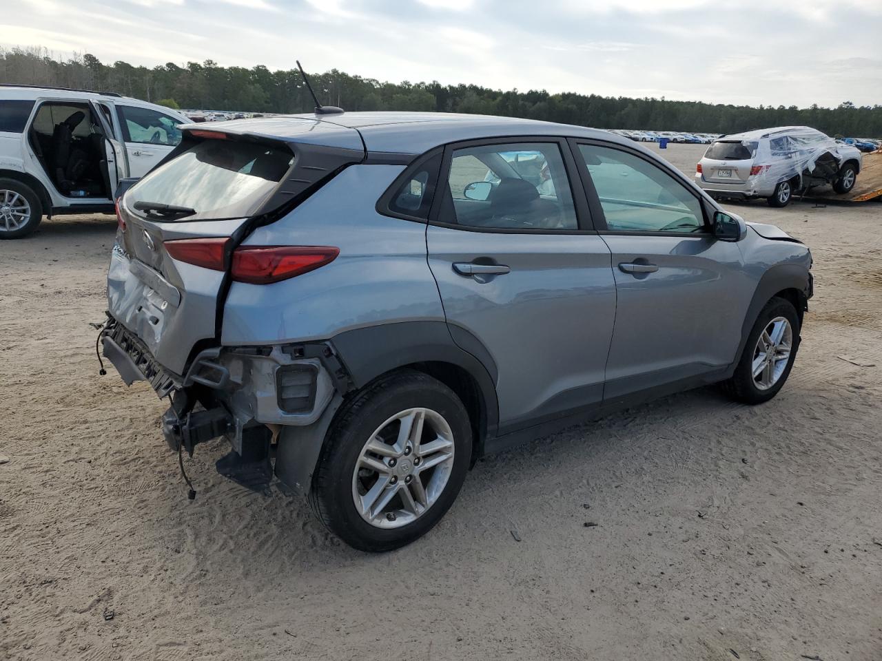 Lot #2909821229 2021 HYUNDAI KONA SE