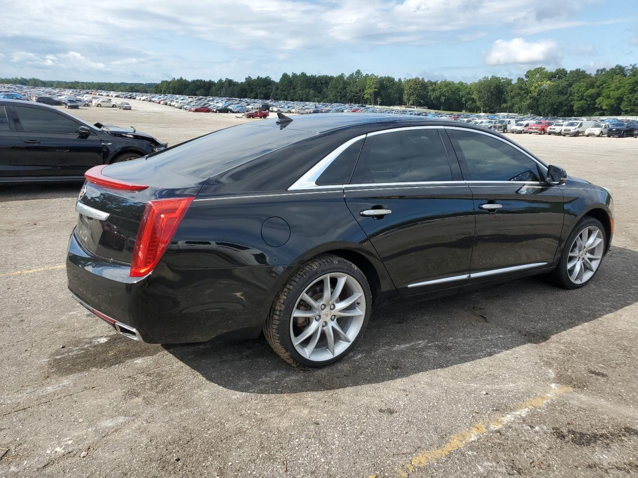 Lot #2928621691 2013 CADILLAC XTS PREMIU