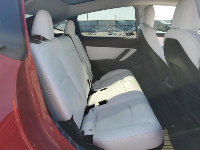 2021 TESLA Y - 5YJYGDEF5MF272103