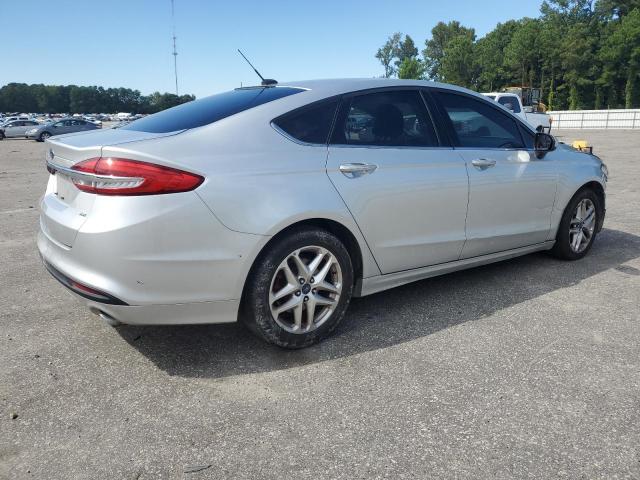 VIN 3FA6P0H79JR127778 2018 Ford Fusion, SE no.3