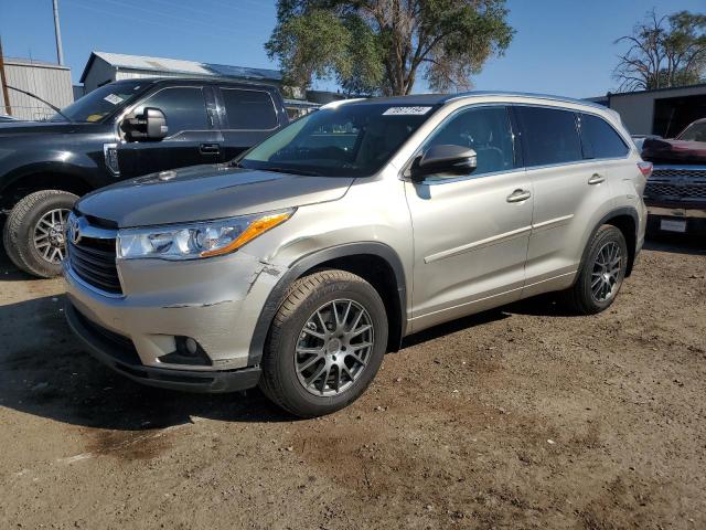 VIN 5TDJKRFHXES031115 2014 Toyota Highlander, Xle no.1