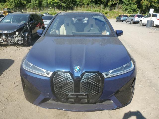 VIN WB523CF01PCM88002 2023 BMW IX, Xdrive50 no.5