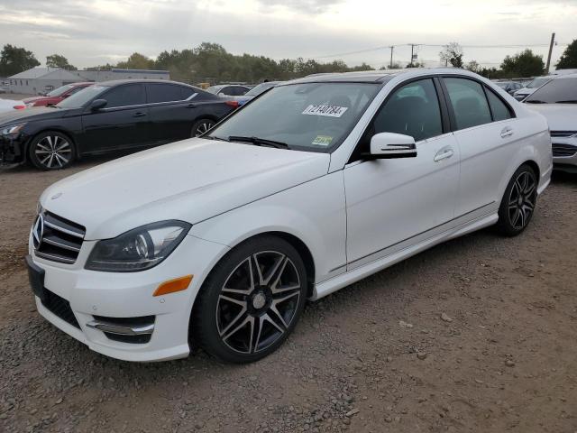 VIN WDDGF8AB0EA958302 2014 Mercedes-Benz C-Class, 3... no.1