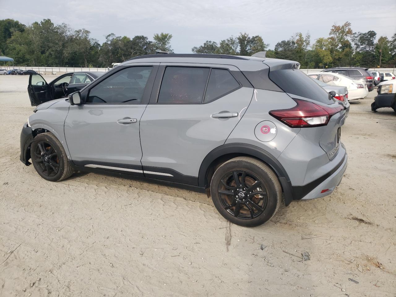 Lot #2926124720 2023 NISSAN KICKS SR