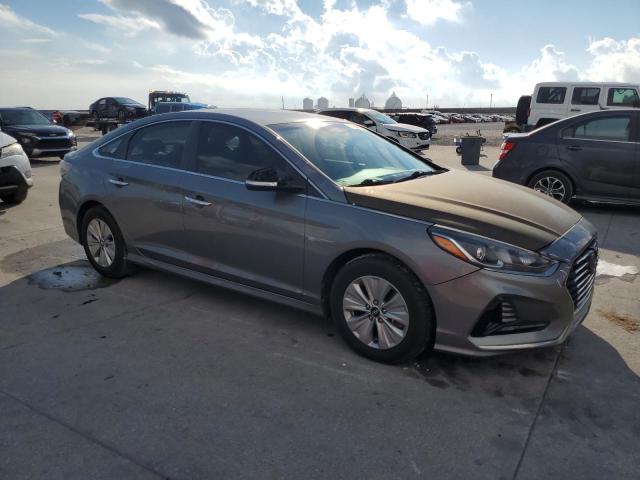 2018 HYUNDAI SONATA HYB KMHE24L36JA077542  73154244