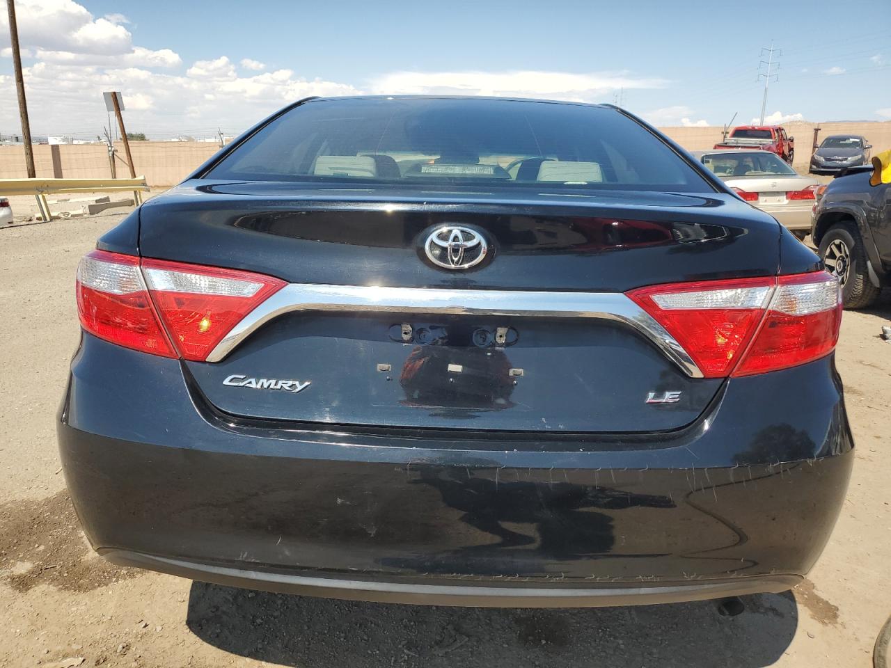 Lot #2970151279 2017 TOYOTA CAMRY LE