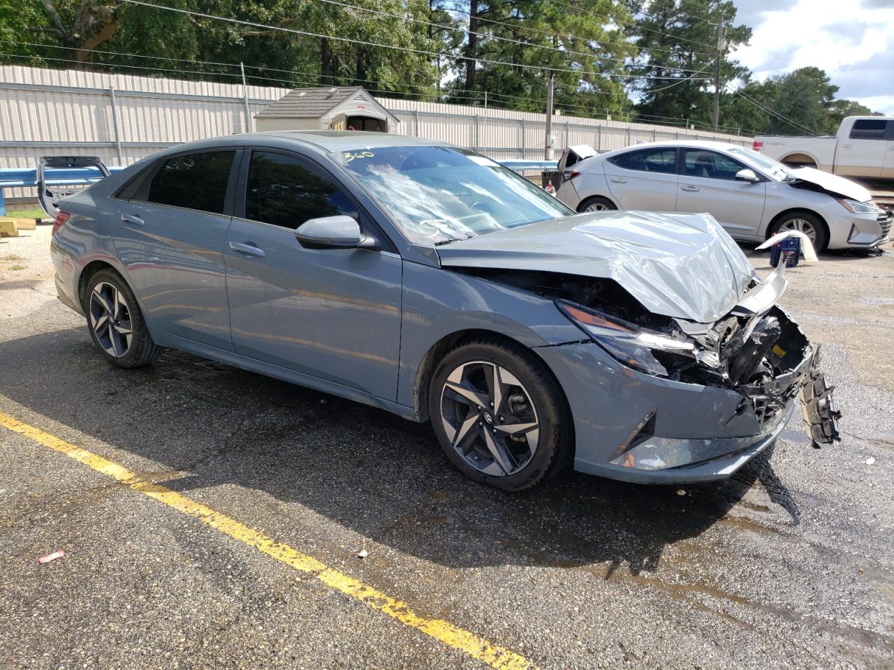 Lot #2962513735 2021 HYUNDAI ELANTRA SE