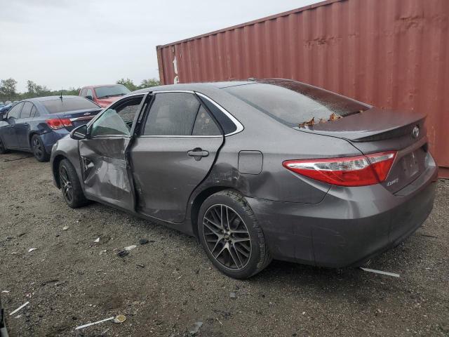 VIN 4T1BK1FK8FU560685 2015 Toyota Camry, Xse no.2