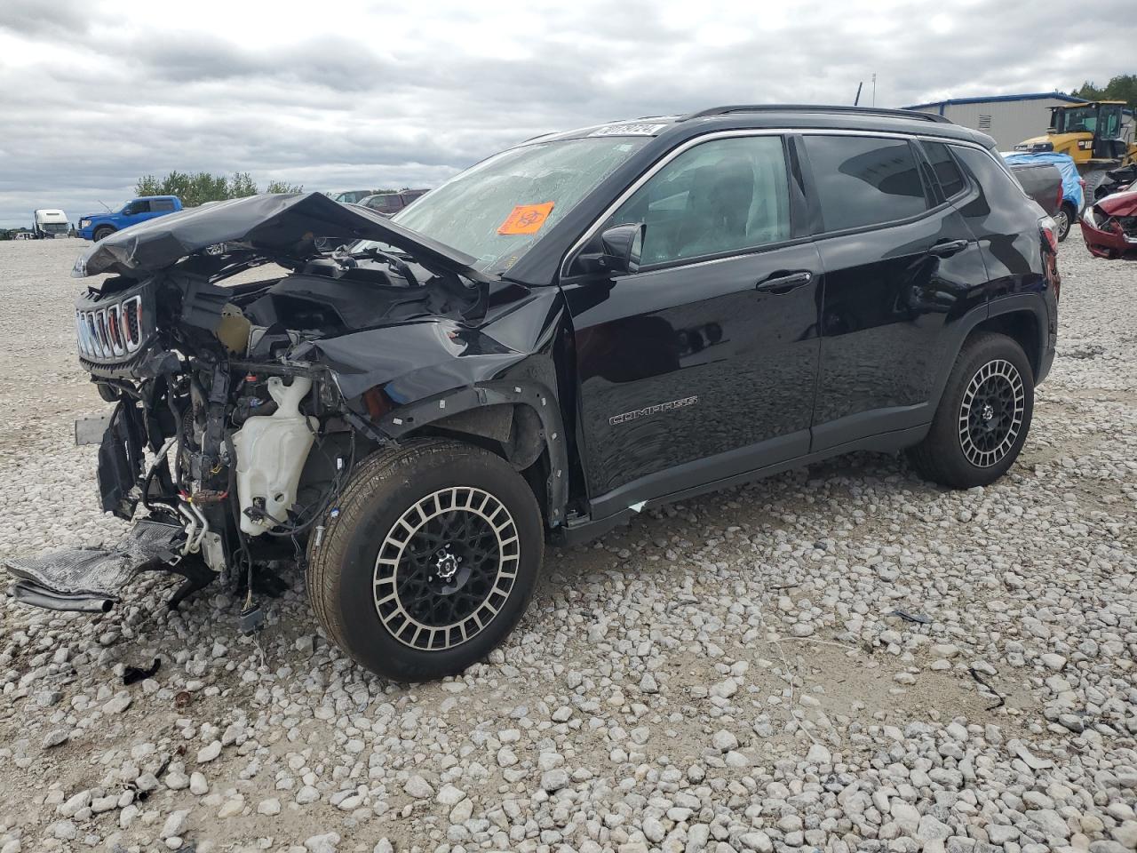 Lot #3050459246 2017 JEEP COMPASS LA