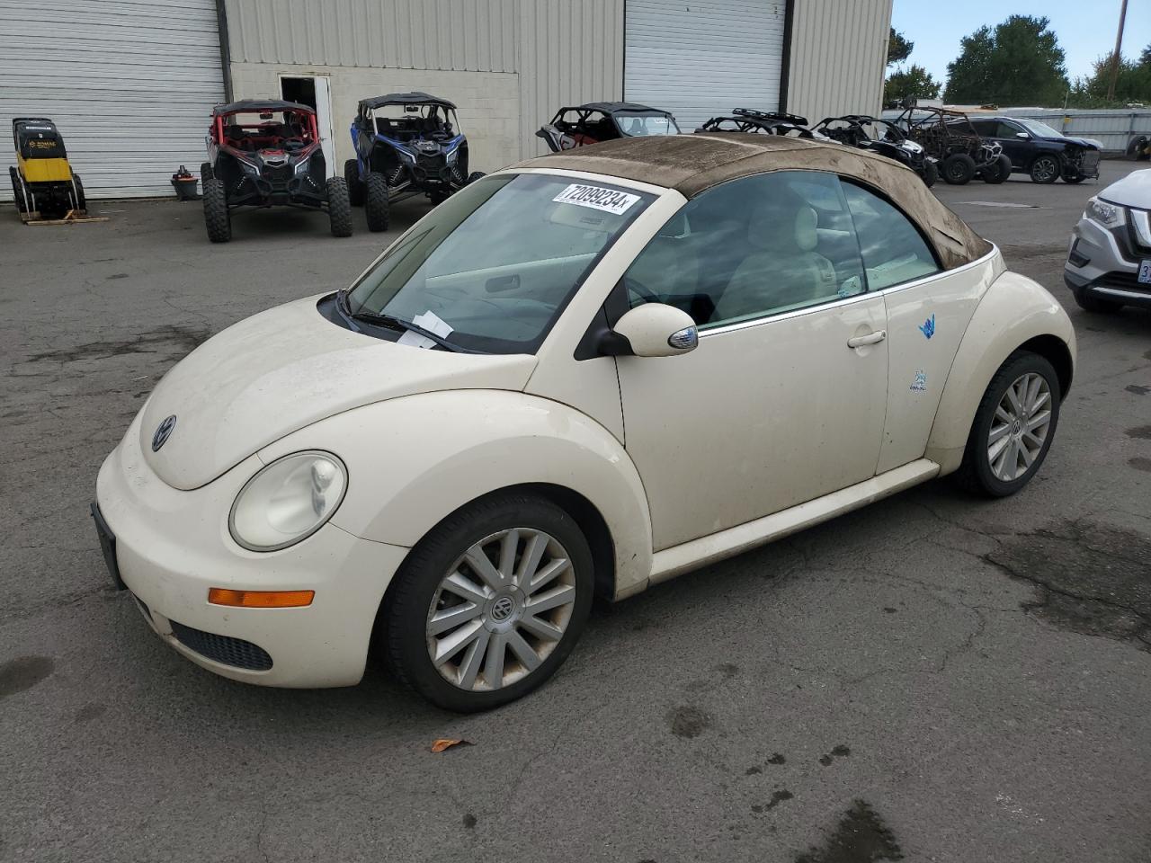 Lot #3030500471 2008 VOLKSWAGEN NEW BEETLE