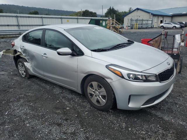 2017 KIA FORTE LX - 3KPFL4A77HE066908