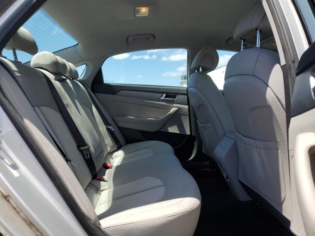 2017 HYUNDAI SONATA HYB - KMHE24L1XHA047677