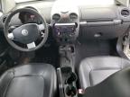 VOLKSWAGEN NEW BEETLE photo