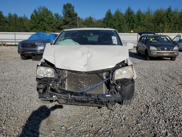 VIN 2C4RC1BG1DR697060 2013 Chrysler Town and Countr... no.5