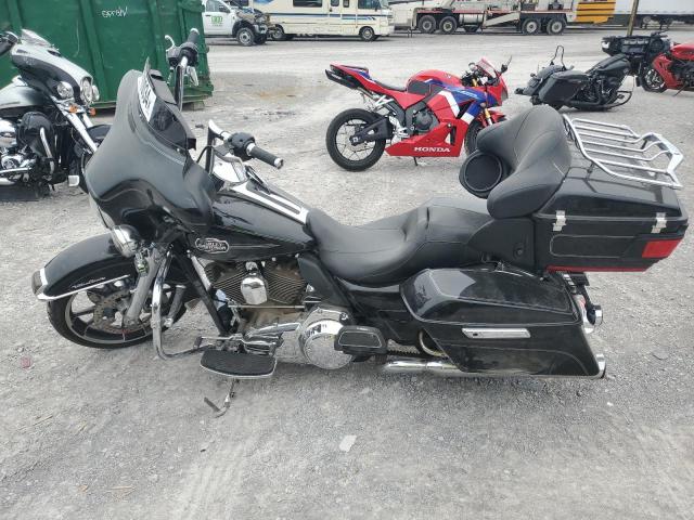 2010 HARLEY-DAVIDSON FLHTCU 1HD1FC414AB657217