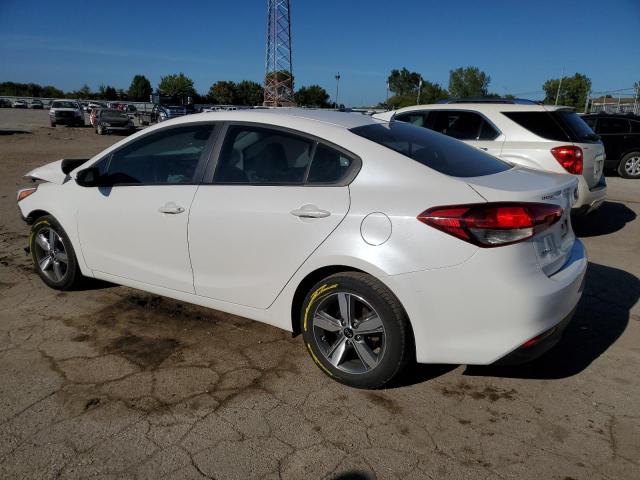 VIN 3KPFL4A74JE200571 2018 KIA Forte, LX no.2