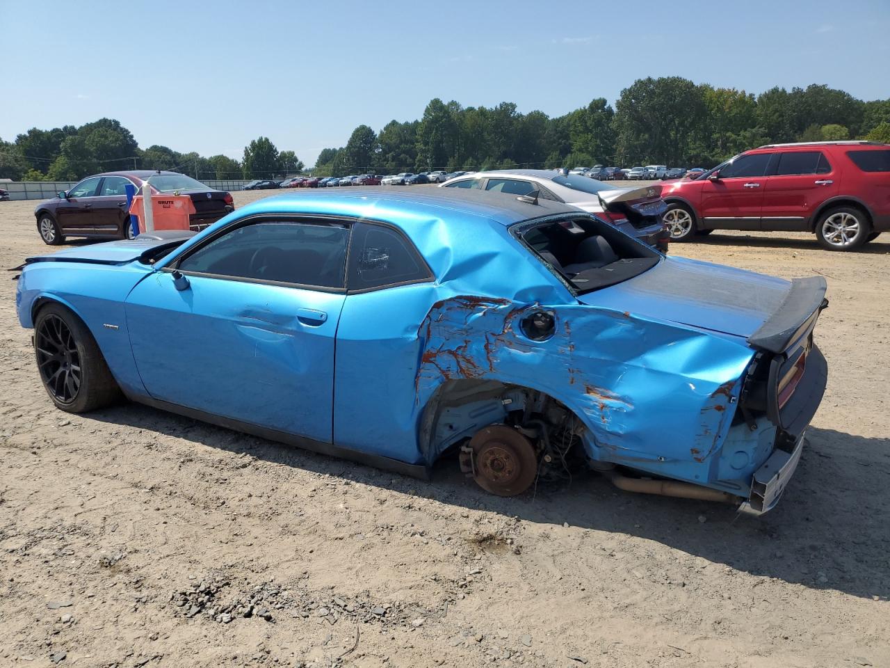 Lot #2825699433 2015 DODGE CHALLENGER