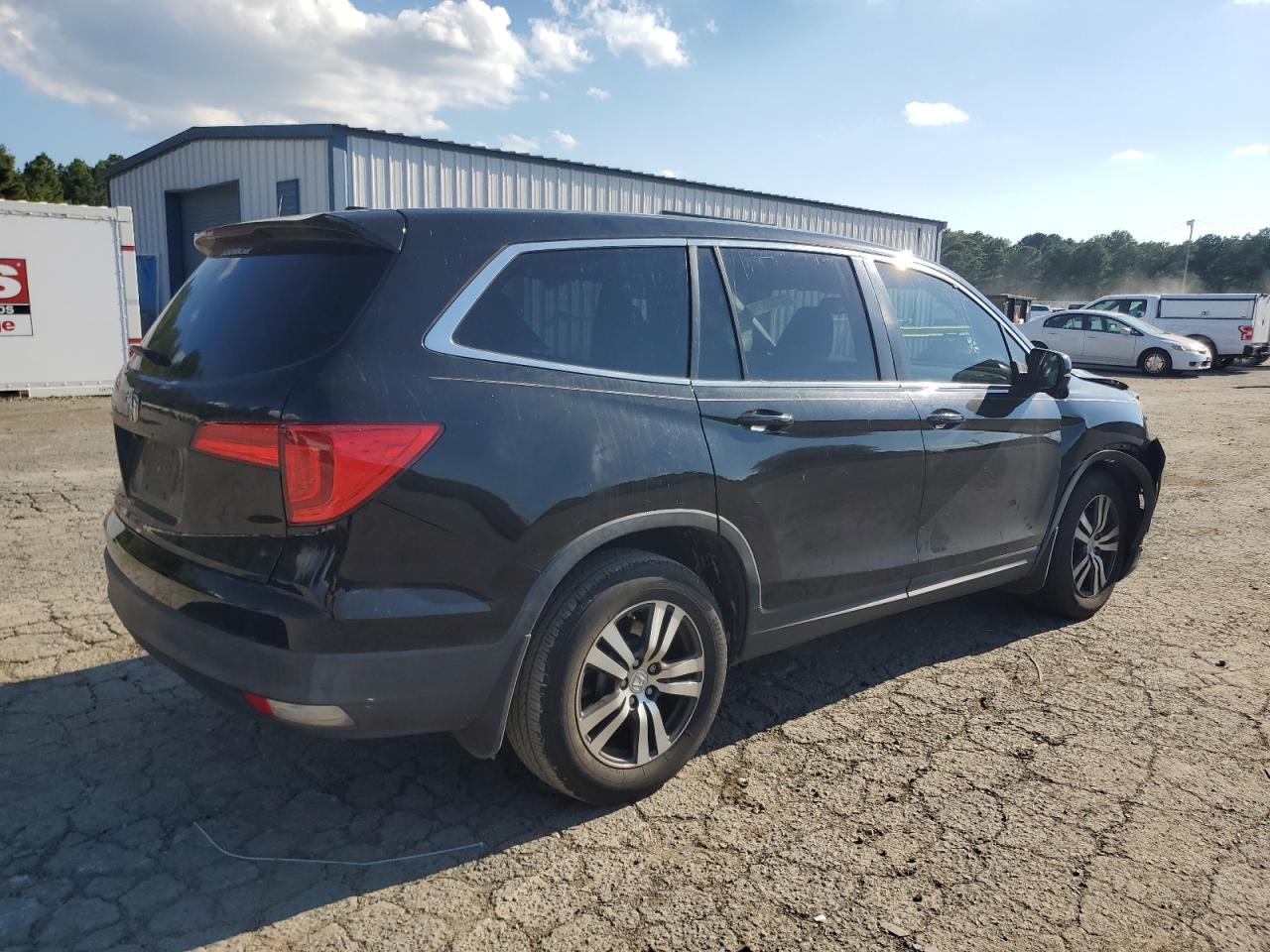 Lot #2962543732 2017 HONDA PILOT EXLN